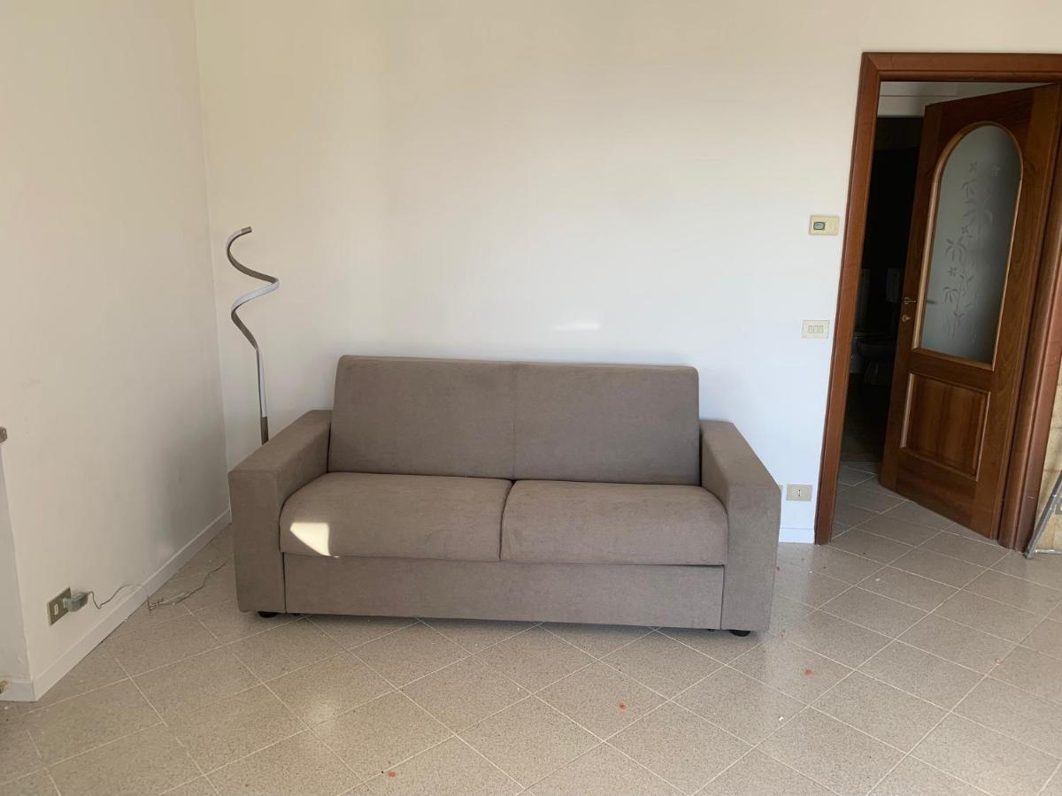 Sole Apartment แวร์บาเนีย ภายนอก รูปภาพ